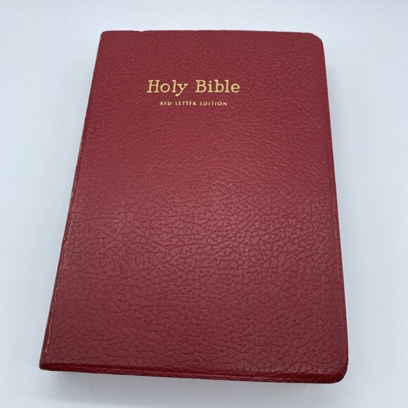 Holy Bible Dictionary Red Letter Edition Jesus King James Version KJV World - Picture 1 of 16